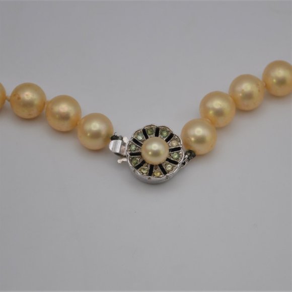 Vintage Majorica Cream Rose Pearl Choker Necklace 8mm - Picture 11 of 11